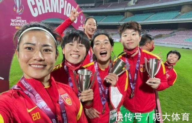 唐佳丽|水庆霞央视采访落泪!谈未来:希望有100平房子,现在没地方住!