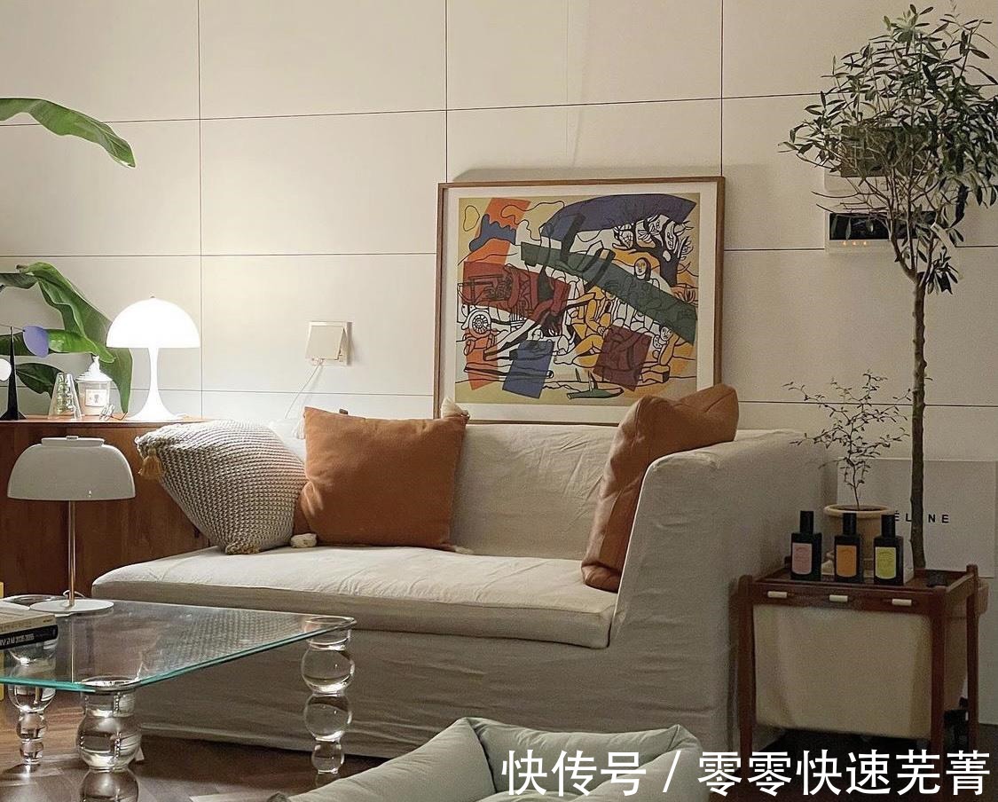 这位韩主妇，一天带俩娃，她依旧让屋子干净不乱，这生活真的棒！