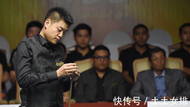 世界冠军|大爆冷,中国小将淘汰世界冠军进决赛!梁文博7连败火箭无缘晋级