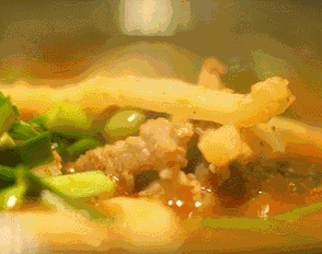 金针菇|既能美白护肤，又能驱寒暖身，这样的浓汤，你只需花费1分钟就可以完成