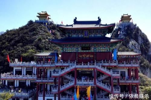 中年|全国不走寻常路的景区,门票按姓氏售卖,看看有你吗