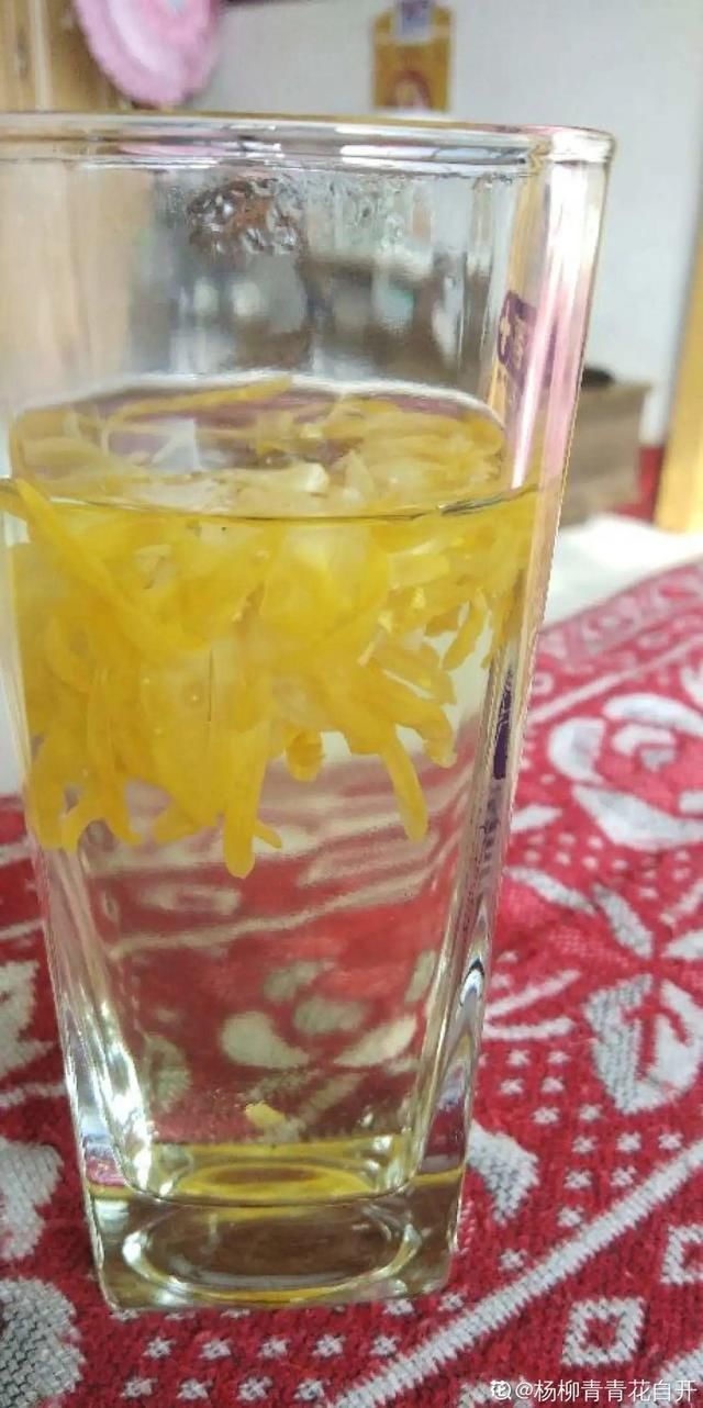 自带香味还能泡水喝的6种花,阳台养一盆,堪比小药箱