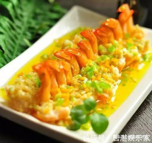 美食|美食推荐干煸大虾土豆，杏鲍菇炒荷兰豆，蒜蓉开背虾，麻辣鸡肉