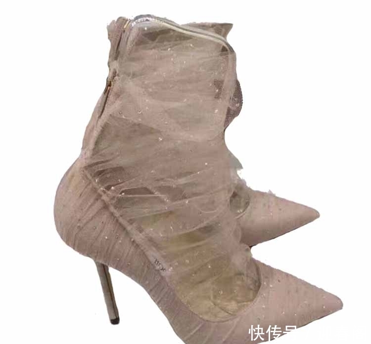 妩媚|性感or妩媚,尖头高跟鞋走起