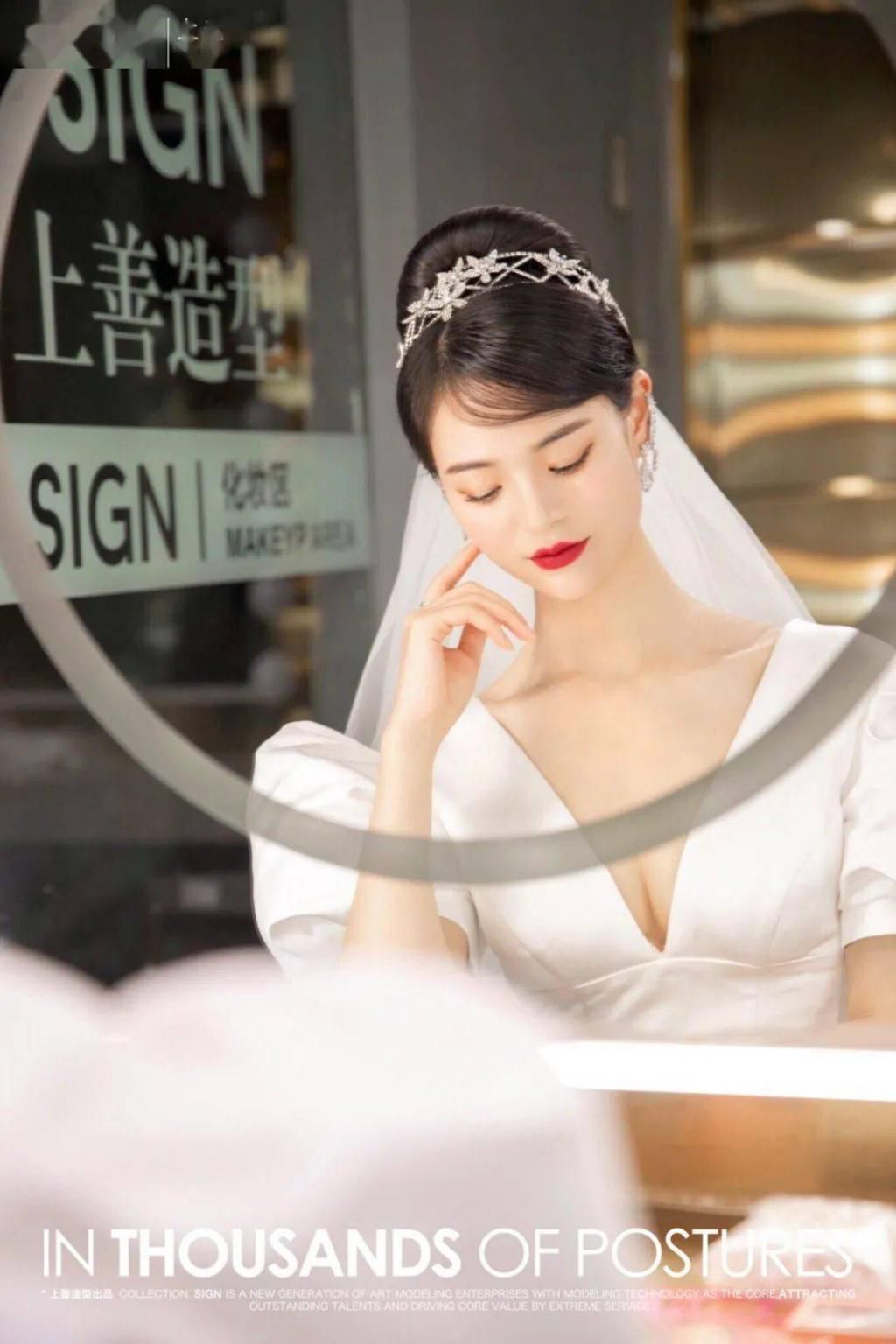 最新简约新娘造型白纱+中式，闪闪的仙女梦~