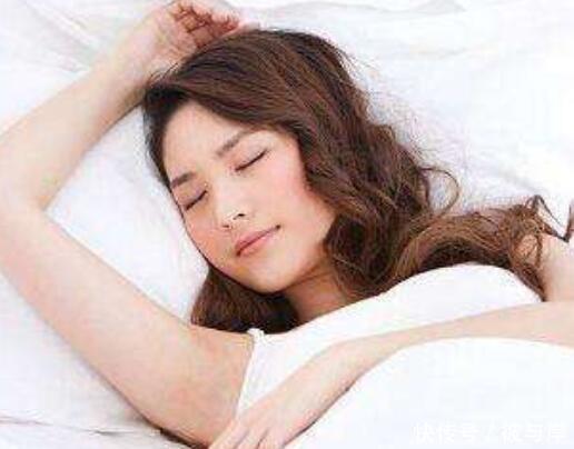 痘痘|比痘痘更可怕的是痘印,去痘印真的那么难很多人没用对方法