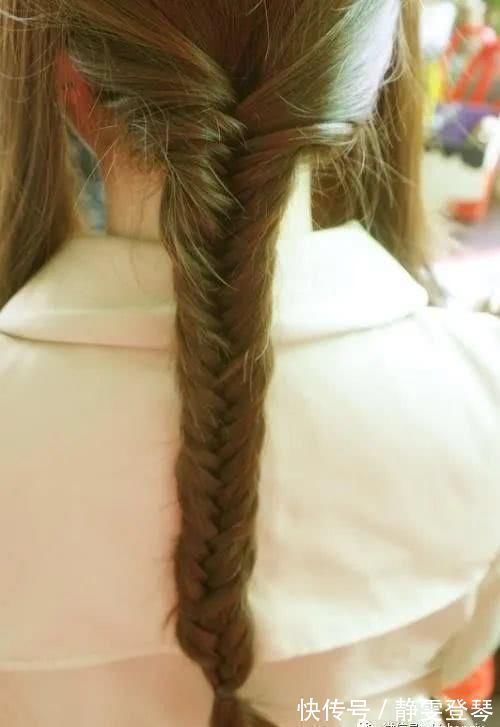 发型 2款简单的长发发型扎法,让你瞬间变得美丽动人