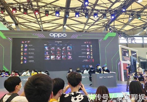 oppo|15个英雄6个ban位，ChinaJoy成了LOL手游的“社死现场”！