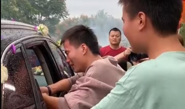 湖南 湖南这场婚礼冲上热搜第一！