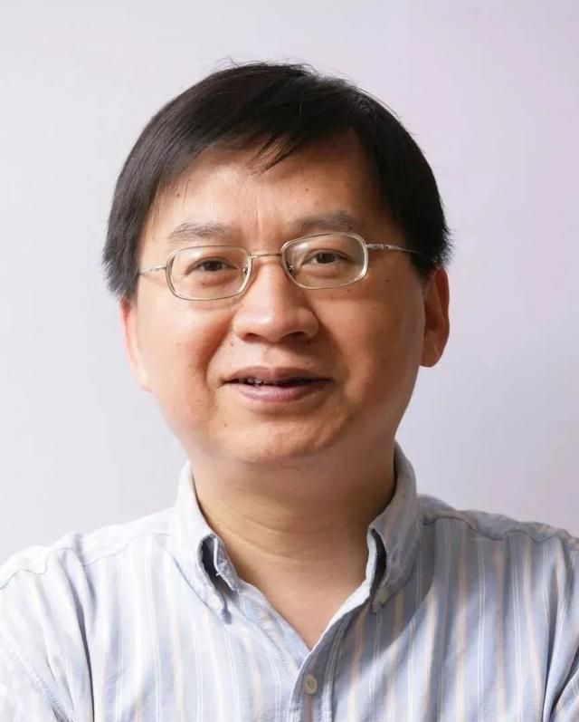 周明|AI大牛周明打造轻量“孟子模型”开源！靠10亿参数冲上CLUE榜第三