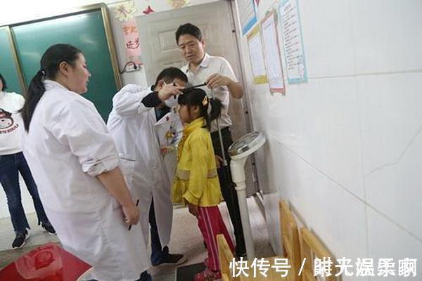 长高|8岁女孩坚持喝这些“牛奶”,2年没长高,医生直言没一样有营养