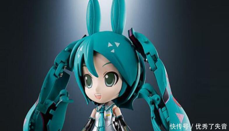 初音未来|真假手办差别大,巨丑初音不是假货,盗版比官方有灵魂!