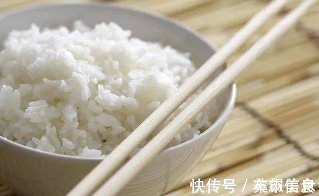 并发症|糖尿病者,身体出现4种表现,或是尿毒症“找上门”,莫忽视