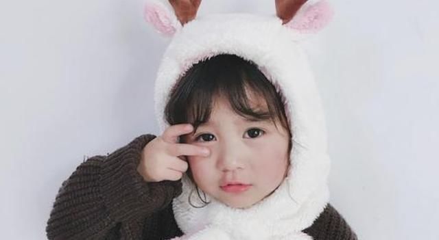 宝宝|妈妈的困扰宝宝为什么一直哭宝宝一直哭,是否抱抱就可以安抚