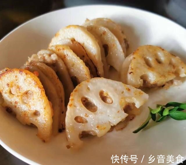 香煎藕盒,莲藕这样做,全家都爱吃!