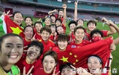 水庆霞|韩媒质疑唐佳丽助攻张琳艳球出界,8倍镜还原真相,对手输球输人
