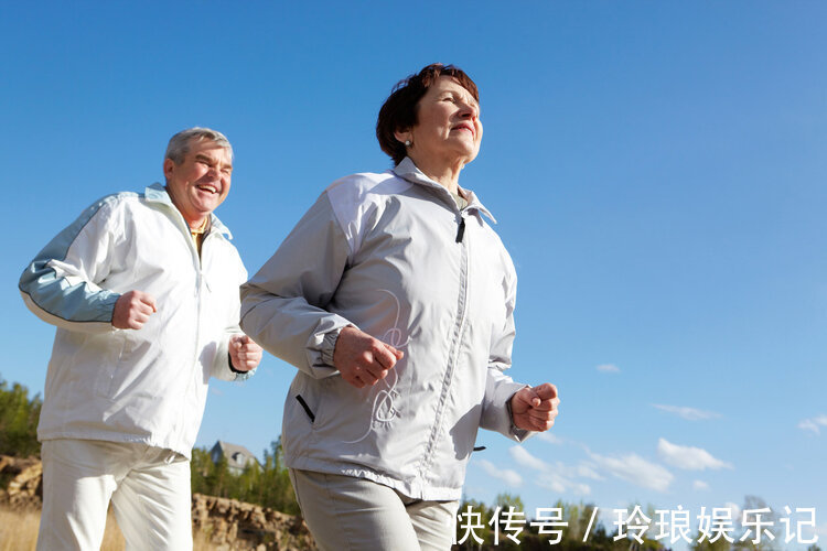 芹菜|洋葱能降血压?错了!医生坦言:做好2件事,高血压跟你说拜拜