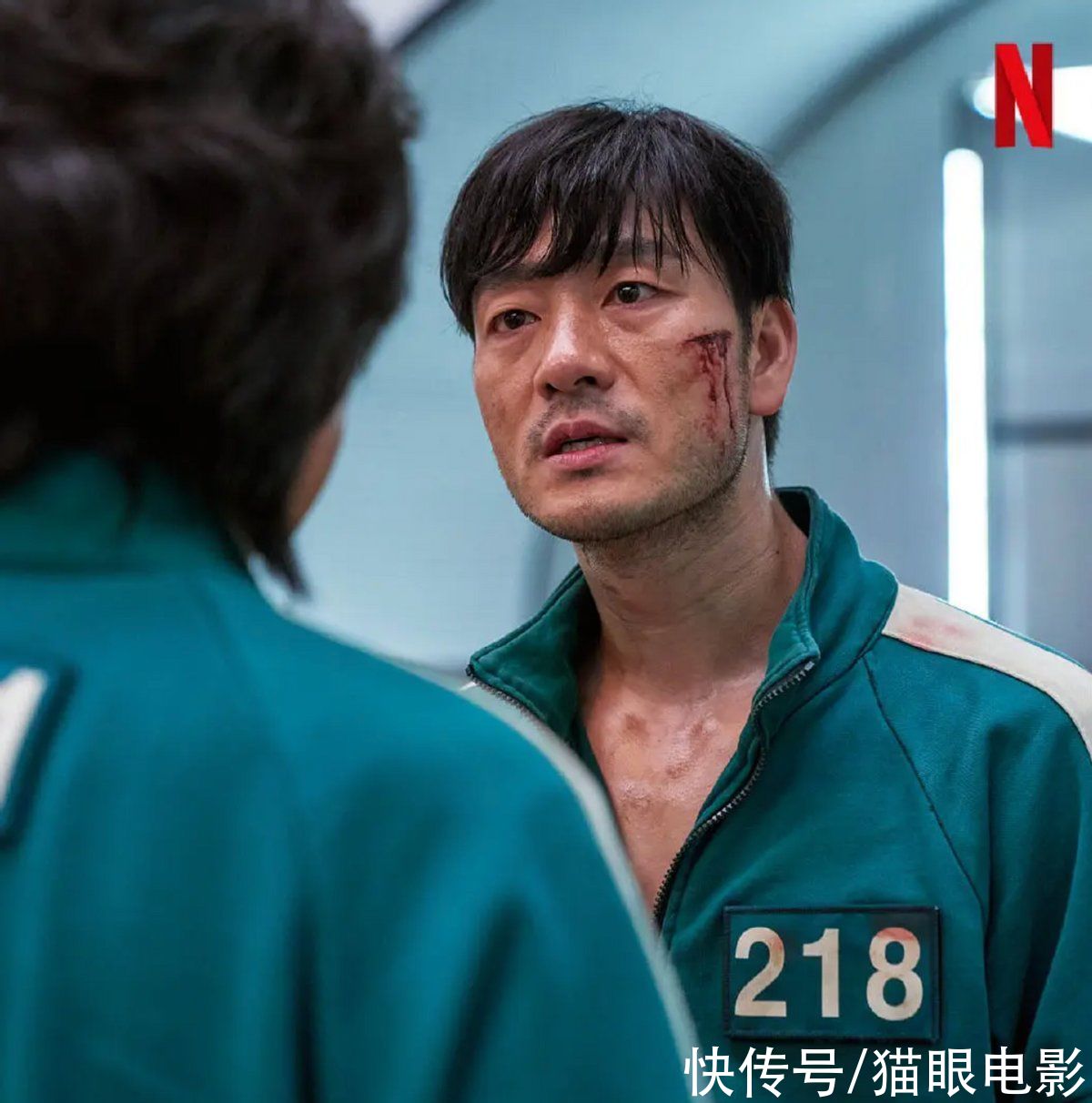 李政宰|魷魚游戲暫時(shí)不拍第2季，導(dǎo)演拍攝掉了6顆牙，還怕劇情有漏洞