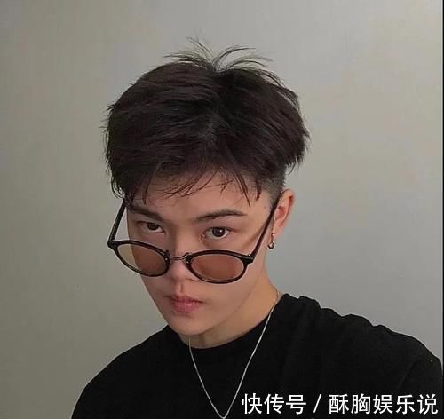 男生|2021年男生发型别乱了,理发师建议留这3款,让你轻松做男神!