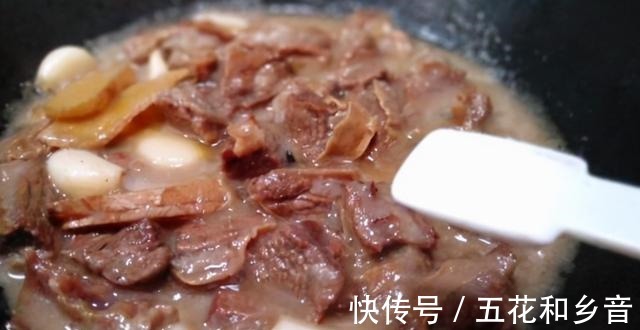 买猪肉遇到这4个部位别手软,是最好吃的肉,别被识货的人抢走了!