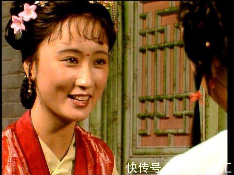 甄士隐$香菱才20多岁,为何得了干血症?两个男人的做法实在过分!