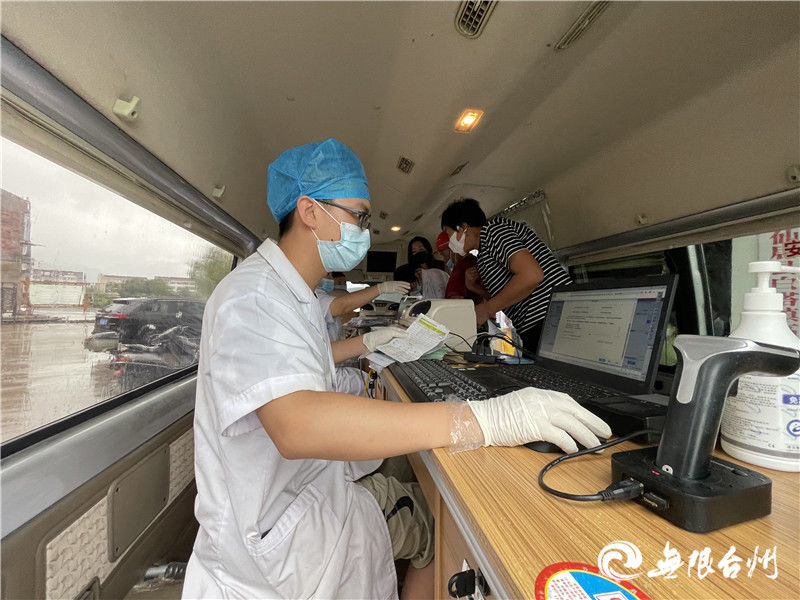 山区|送“苗”到家，台州流动疫苗接种车有了“新站点”