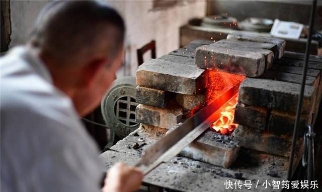 为啥在历史上,铸剑师都偏爱用至亲铸剑?专家:有一定科学依据