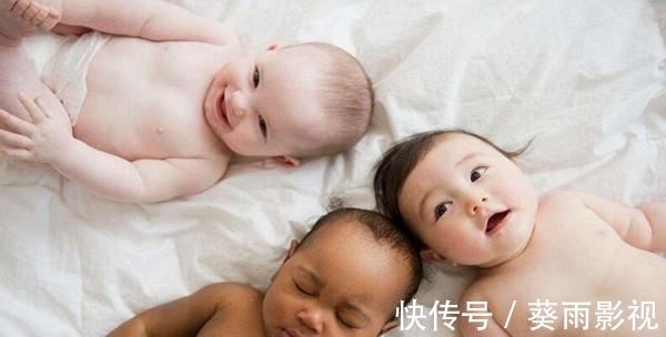 小孩|为什么黑人父母会生出纯白宝宝,不明基因突变