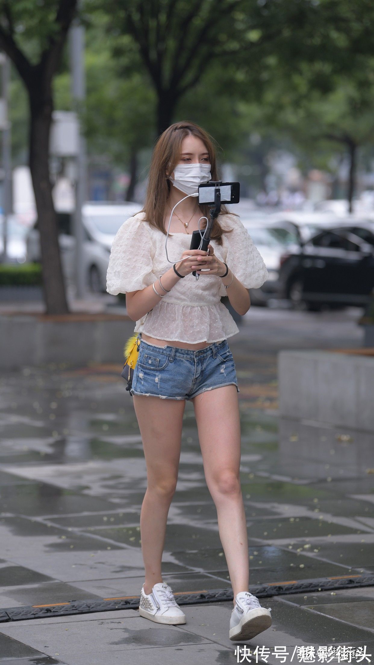 牛仔 H型身材怎么选短裤?试试低腰牛仔短裤,易搭配显腿长