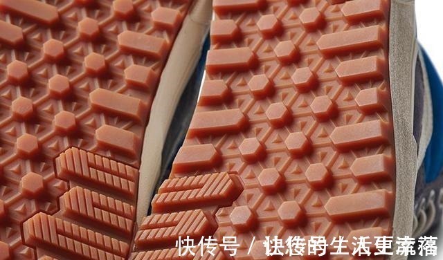 防滑 想推荐给所有人!保暖、防滑还经典的Vans来了!冬天穿正合适!