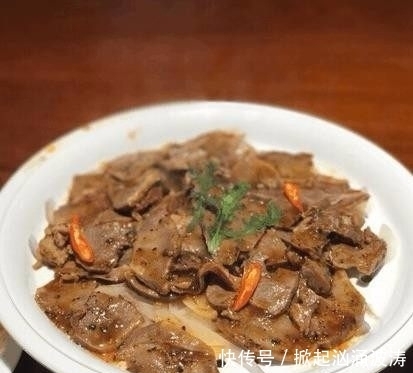 账单|相亲时请女方吃晚餐,礼貌的让她点菜,吃完饭后的账单让我蒙圈了