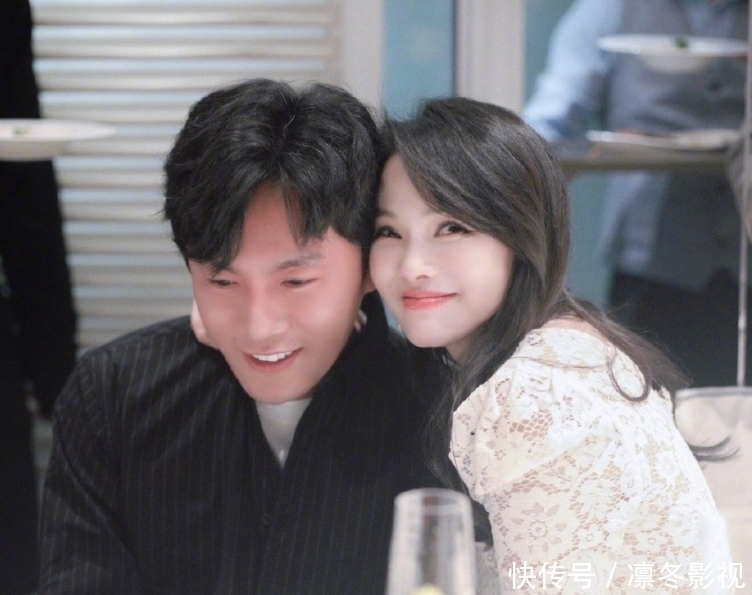 都说上综艺能翻红,看到周一围和马苏的资源,张铭恩才是赢家