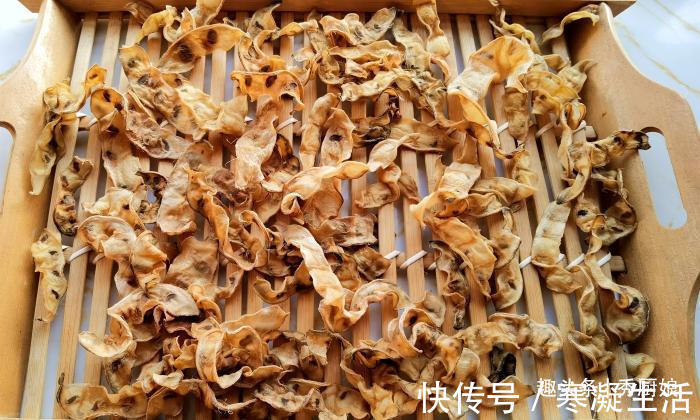 手软|秋天，遇到此菜我从不手软，一次买10斤，晒干囤起来，冬天吃真香