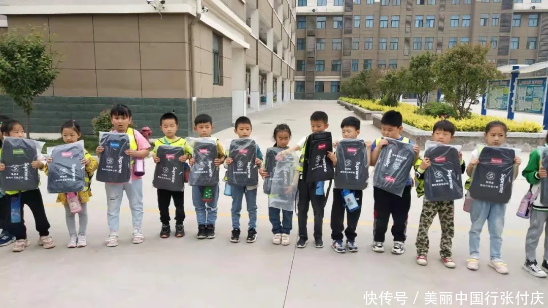 幼儿园|临颍县新时代实验学校2021年春“幼儿园一日游学观校”活动