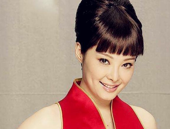 袁立|抛弃同居12年的袁立,转身娶小20岁张怡宁,他为何能吸引张怡宁