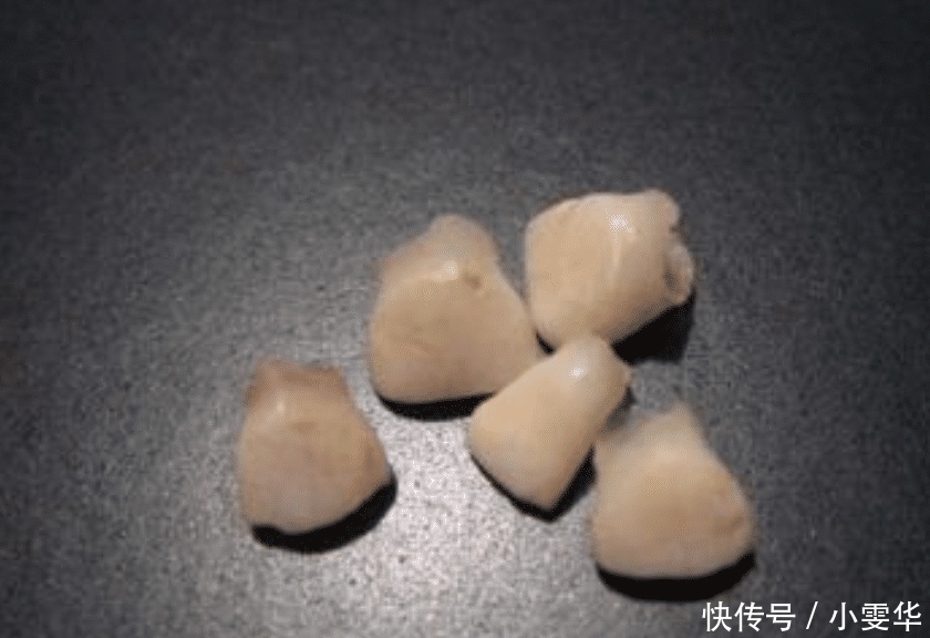 家长|孩子七岁时候的乳牙，家长们不要乱丢，关键时刻能救孩子一命