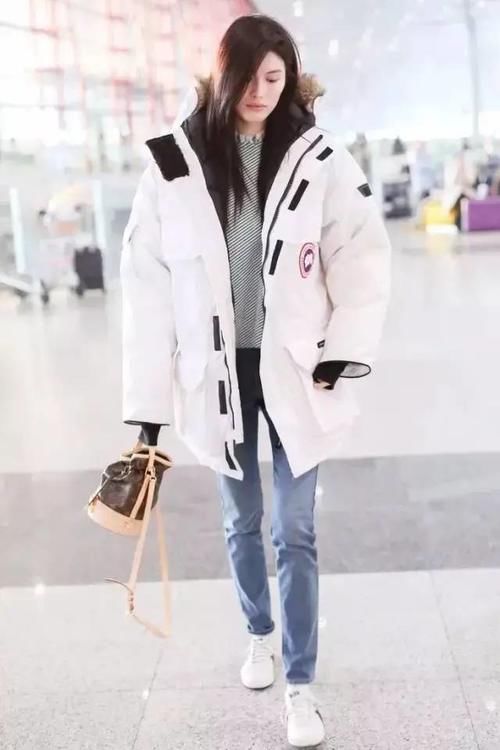 北京下雪上热搜，只想再添一件保暖棉服