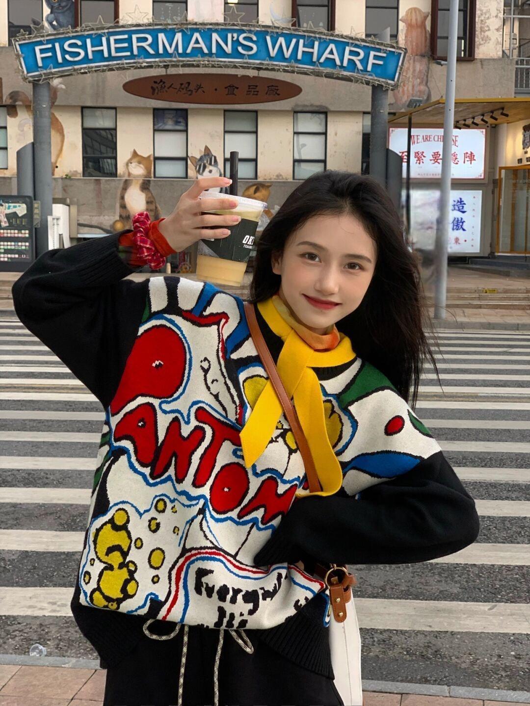 卡通 秋冬想要穿得俏皮又可爱?一定不能错过这件卡通针织衫!