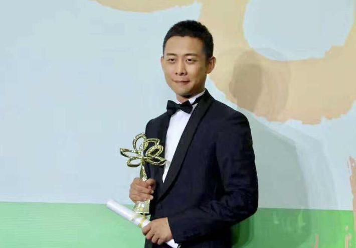 拍戏|拍戏从不用替身，被吴京吐槽拍戏总爱重来，今演爱国片口碑爆棚