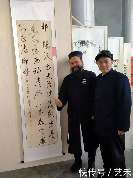 丹青|不负时光勤耕作 笔墨丹青结硕果 ——著名书法家张其兆简介