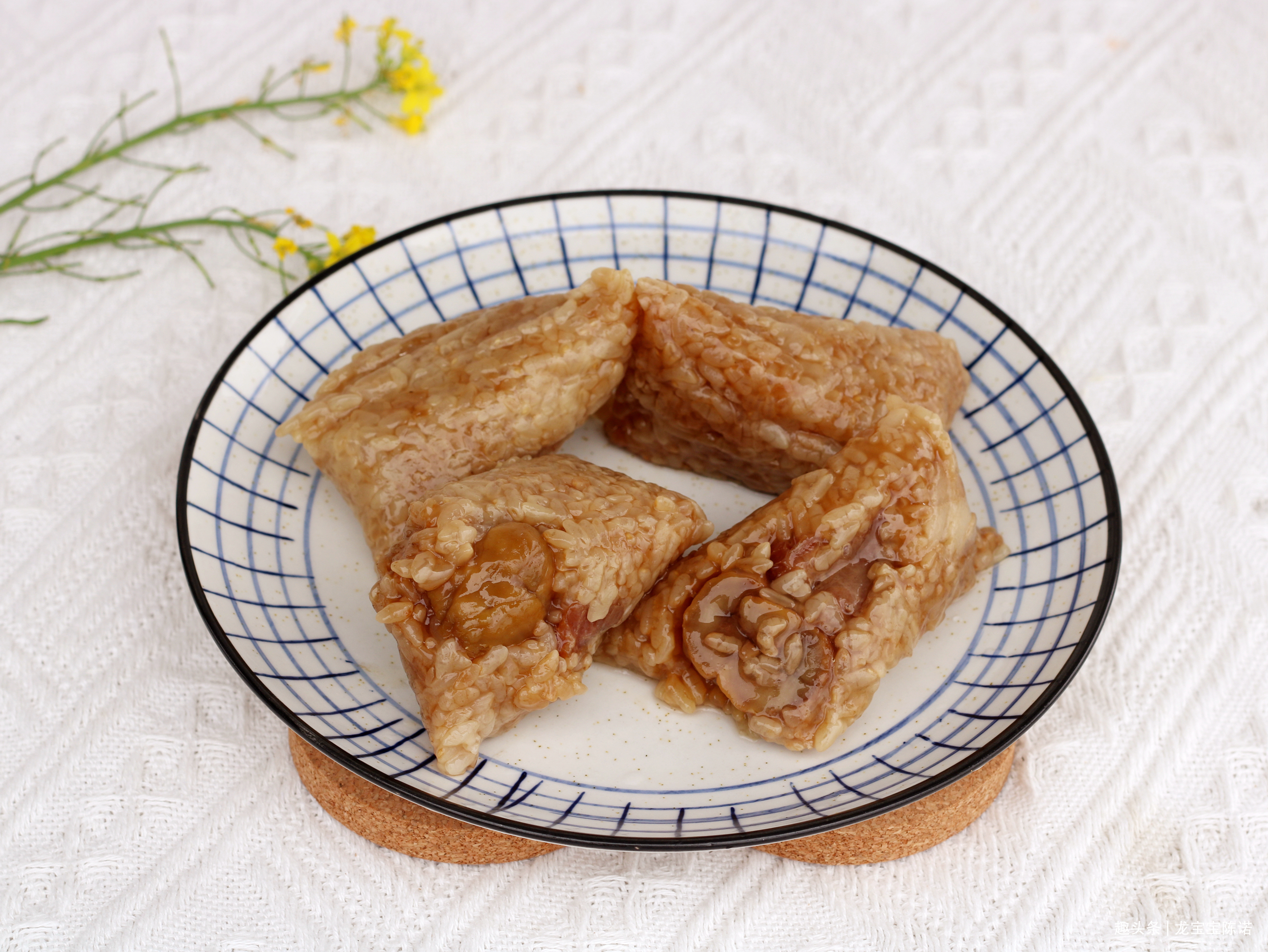 高中生的早餐,20分钟上桌,肉蛋面食都有,网友比我午餐还丰盛