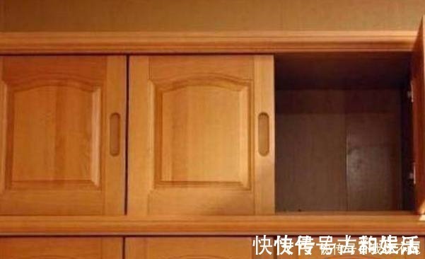 真空压缩袋|越来越多人衣柜不做顶柜了,我家就吃过大亏,用过肠子都悔青了!