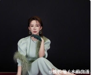 潘晓婷|40岁名将潘晓婷美艳如花,勤奋努力又富有爱心是女性榜样