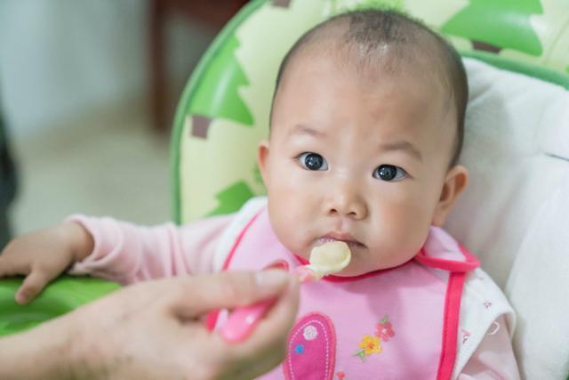 脾胃|“积食”频频找上孩子儿科医生直言忠告远离3物，多喝1水！