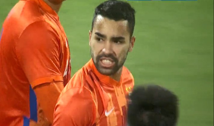 德爾加多|太硬了！德爾加多扳平，郭田雨絕殺，泰山隊(duì)逆轉(zhuǎn)長(zhǎng)春豪取15連勝