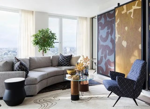 黄铜|绝了绝了!有一个这样的茶几,还会怕客厅丑?