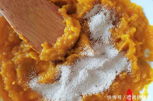 网红店蜜豆卷超火,其实在家也能做,我加入了南瓜泥更好吃