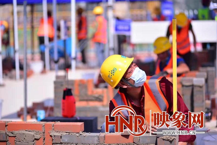 全国|一砖一砖砌出大国工匠 3人将代表河南出战全国“砌筑大赛”