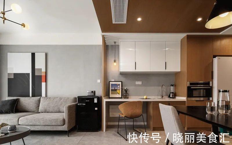 背景墙|木地板只能铺在地上?其实木地板不仅能上墙,还能“上天”!