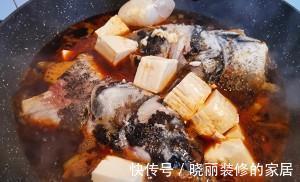 家常鱼肉菜谱,鱼头炖豆腐,做法简单,美味营养,超级下饭